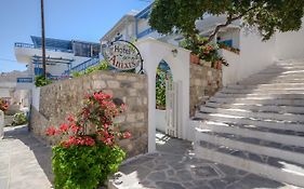 Hotel Anixis Naxos
